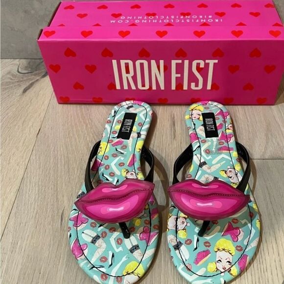 NIB Iron Fist Doll Parts Flip Flops - Picture 3 of 6